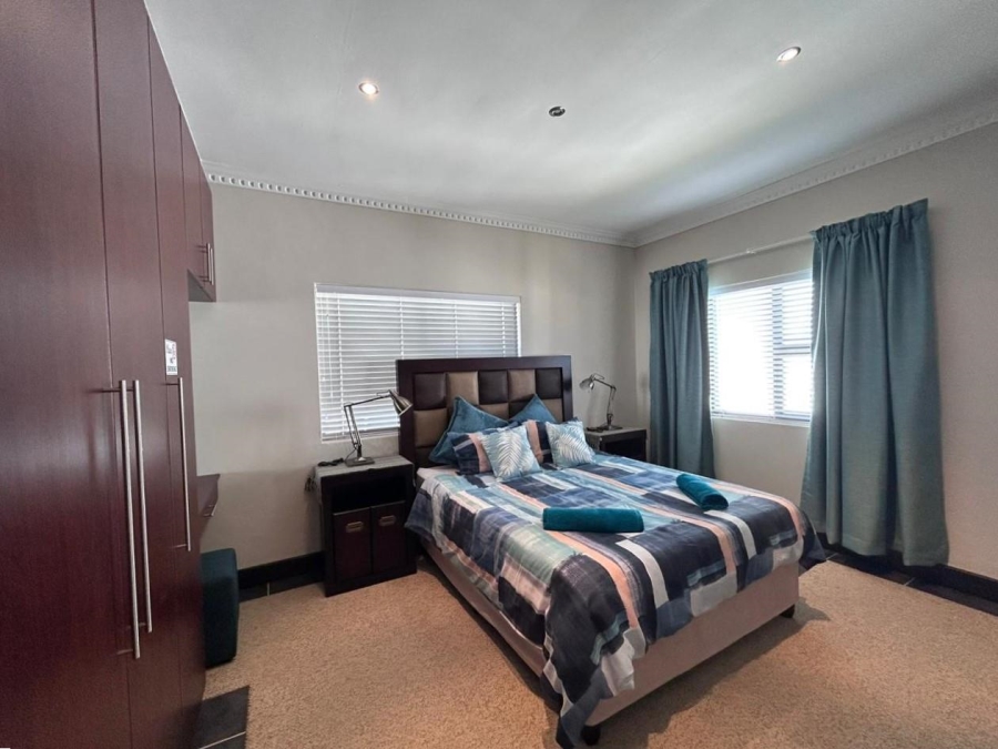 3 Bedroom Property for Sale in Jeffreys Bay Central Eastern Cape